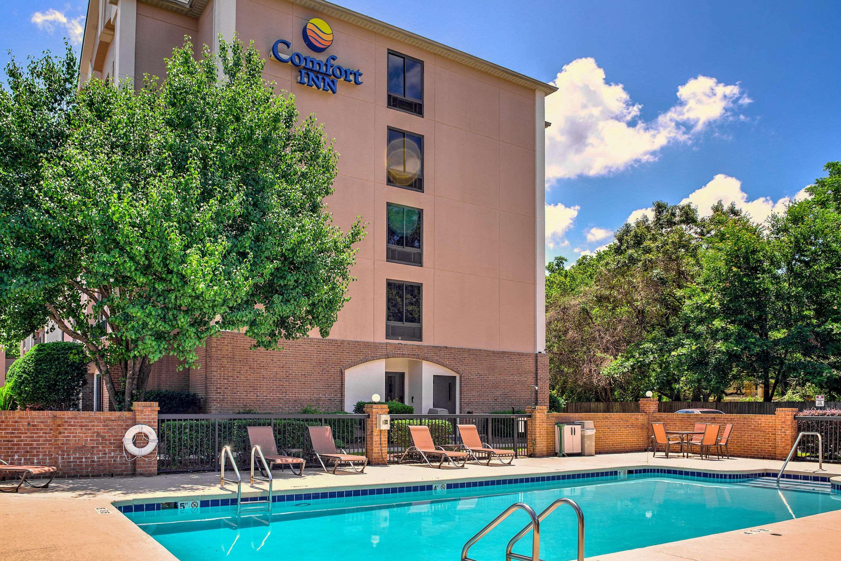 Comfort Inn Pensacola - University Area Ferry Pass Exteriör bild